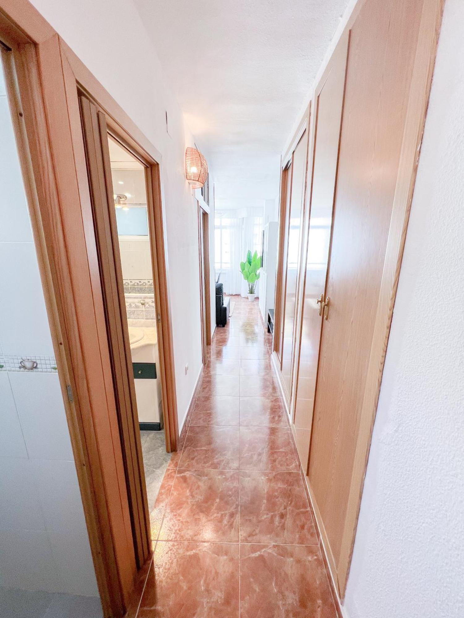 דירות Cozy & Bright Flat Torremolinos Centre מראה חיצוני תמונה