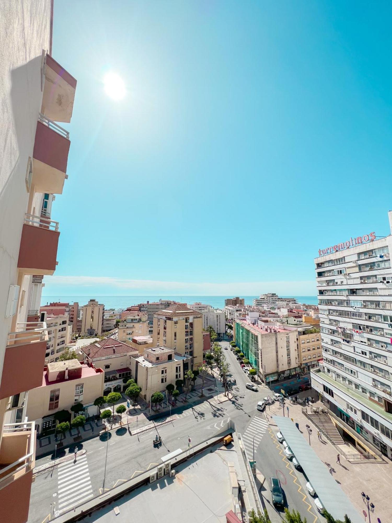 דירות Cozy & Bright Flat Torremolinos Centre מראה חיצוני תמונה